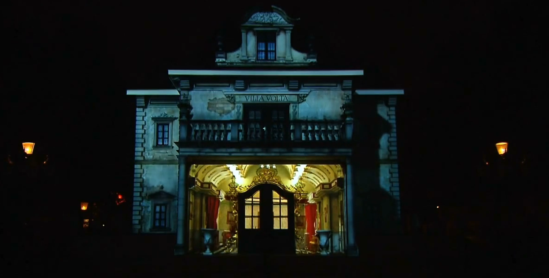 Efteling Villa Volta Winter Projections